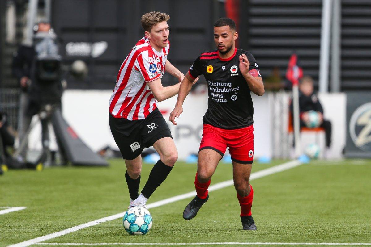 前辈训练强 前辈训练强